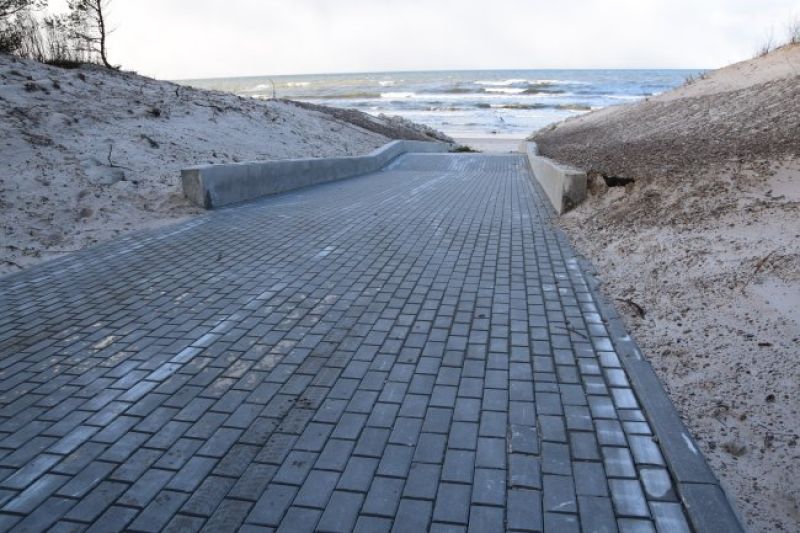 Zakończono budowę zejścia technicznego na plażę w Mrzeżynie
