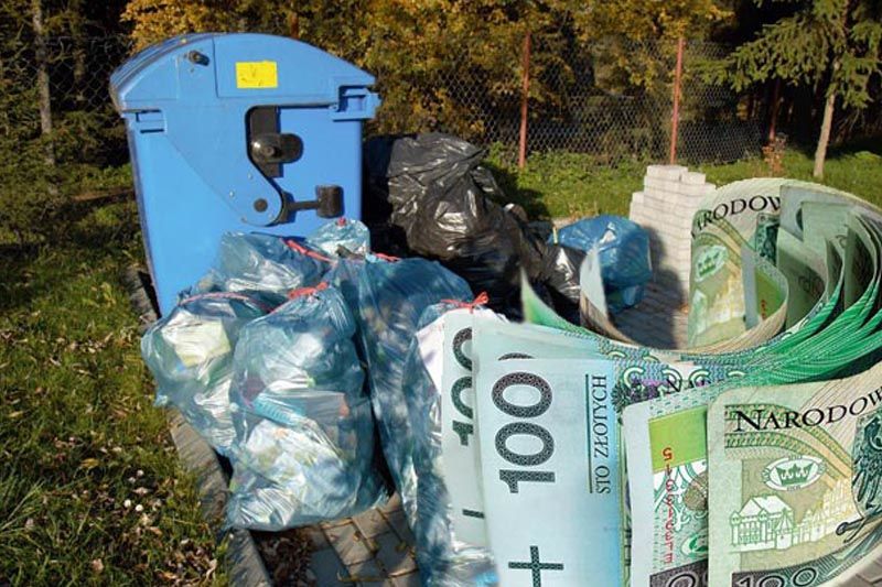 Nowe stawki opłat za gospodarowanie odpadami komunalnymi od lipca 2019r