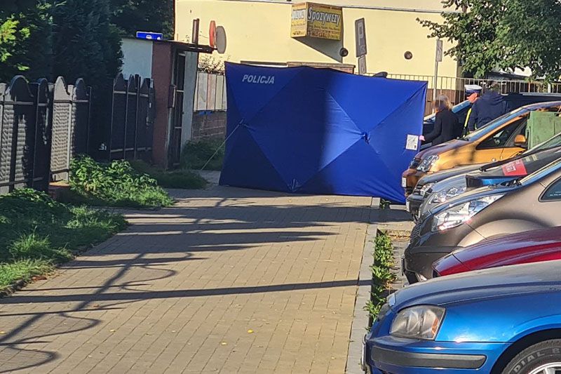 Na chodniku przy ul. Piłsudskiego w Gryficach znaleziono ciało mężczyzny