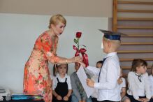 Przedszkolaki z Modlimowa świętują zakończenie roku szkolnego!